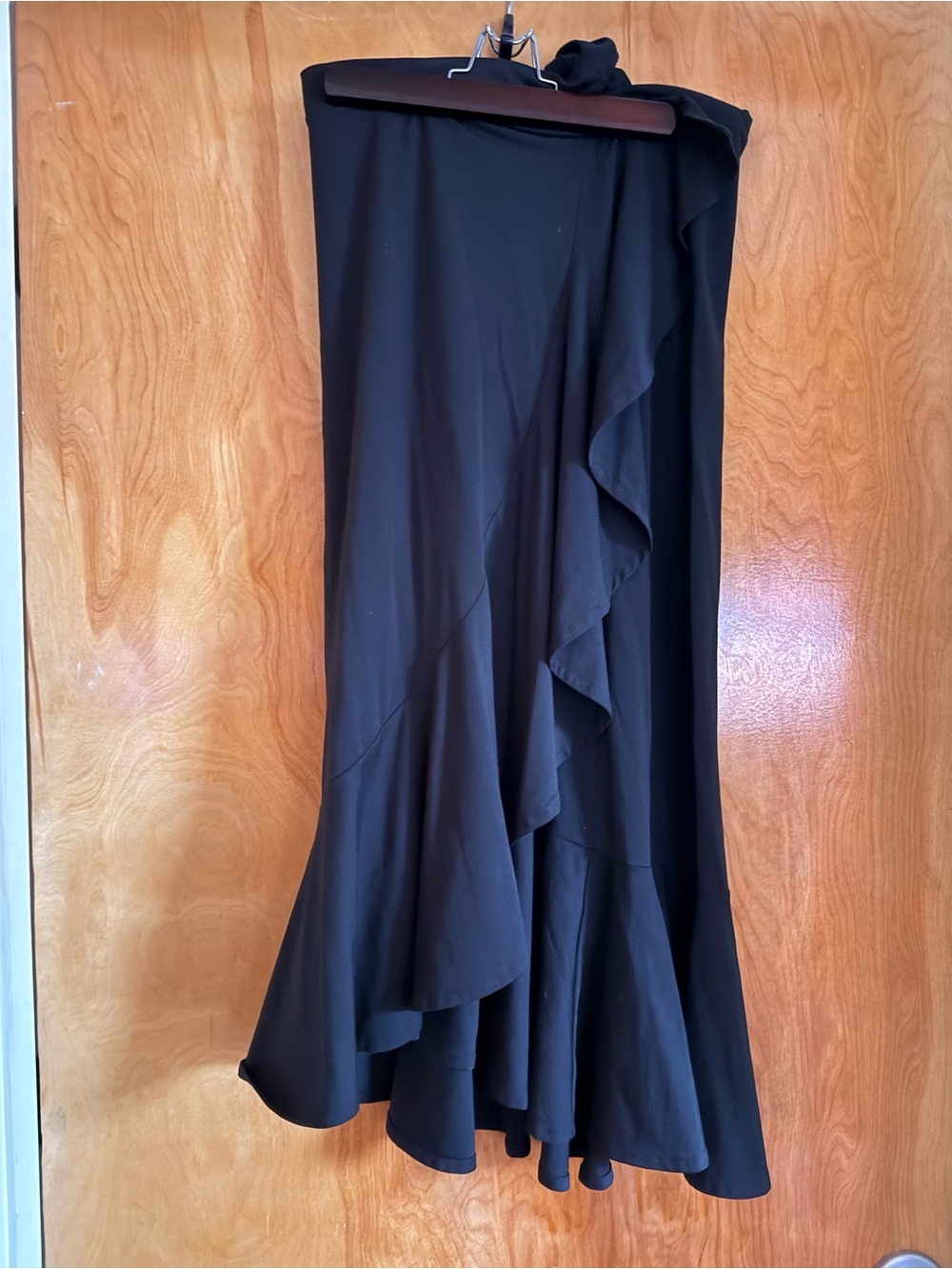 Banana Republic black ruffle wrap skirt